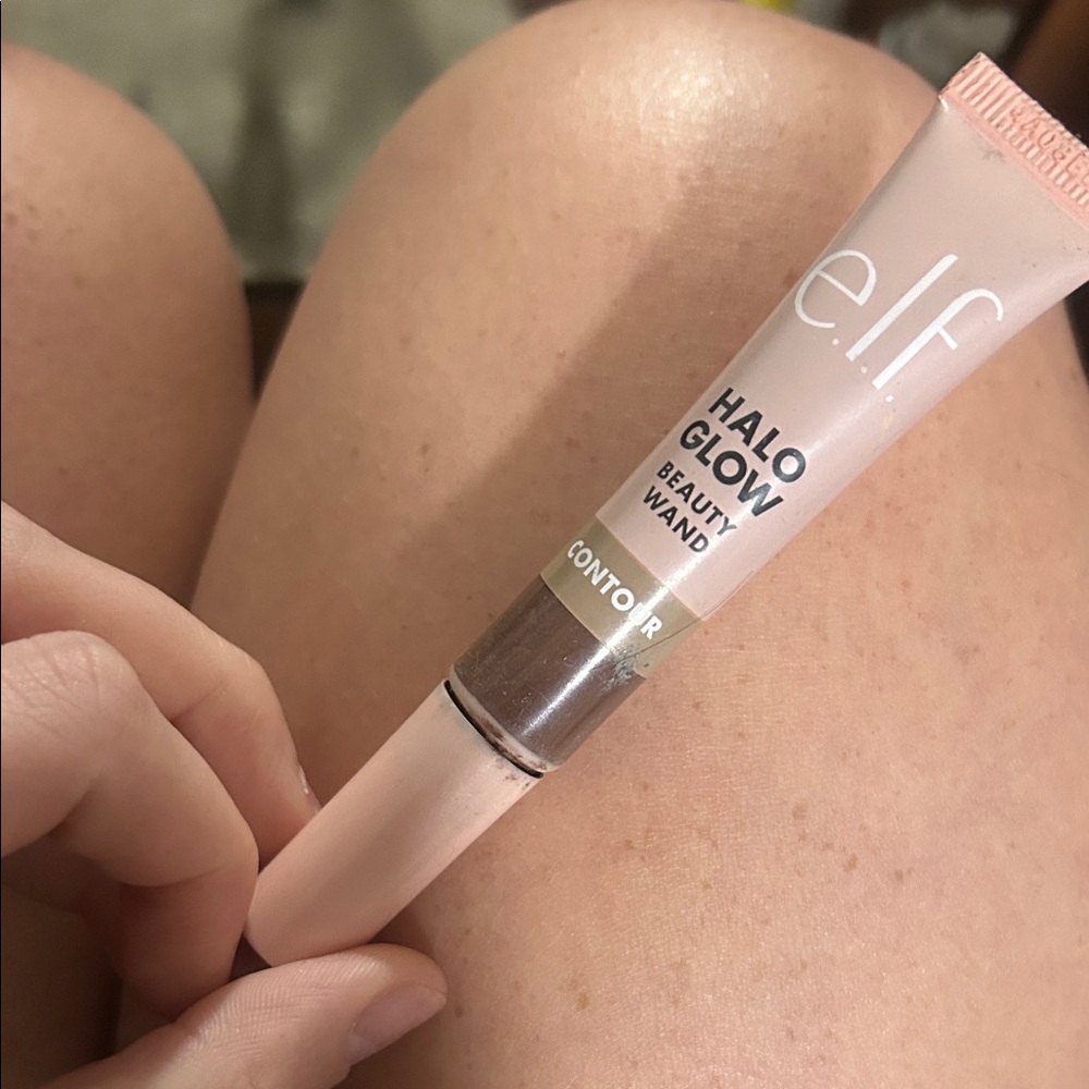 ELF Halo Glow Contour Wand - Rich Brown